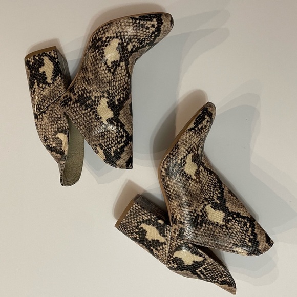 Steve Madden ankle boots sneak woman’s 6.5 - Picture 6 of 11